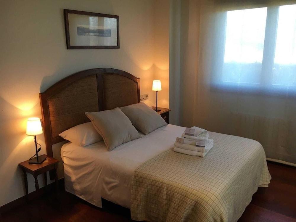 Hotel Reina Adosinda Pravia Extérieur photo
