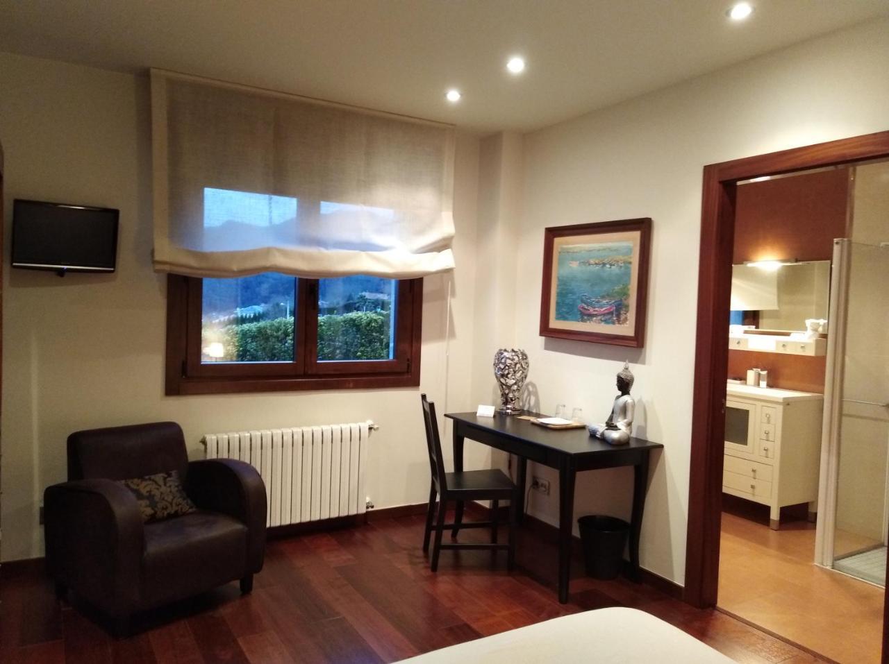 Hotel Reina Adosinda Pravia Extérieur photo